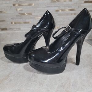 Chinese Laundry Shiny Black Mary Jane Heels